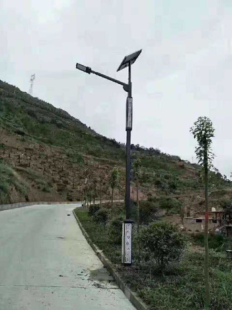 黑龙江仿古太阳能路灯